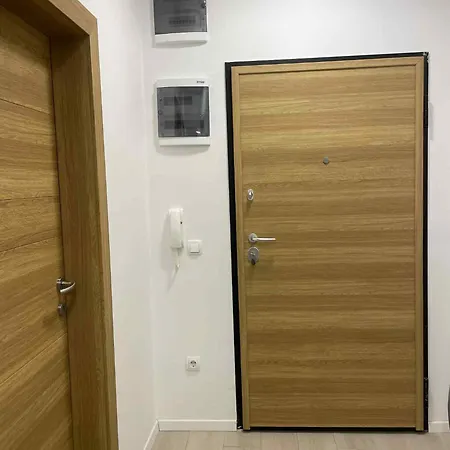 Apartament Mila's *